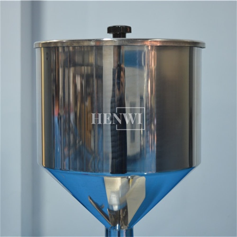 Henwi HWFM-S-A01 One Nozzle Manual Model Liquid Bottling Filling Packing Machine 1 Head Bottle Filler