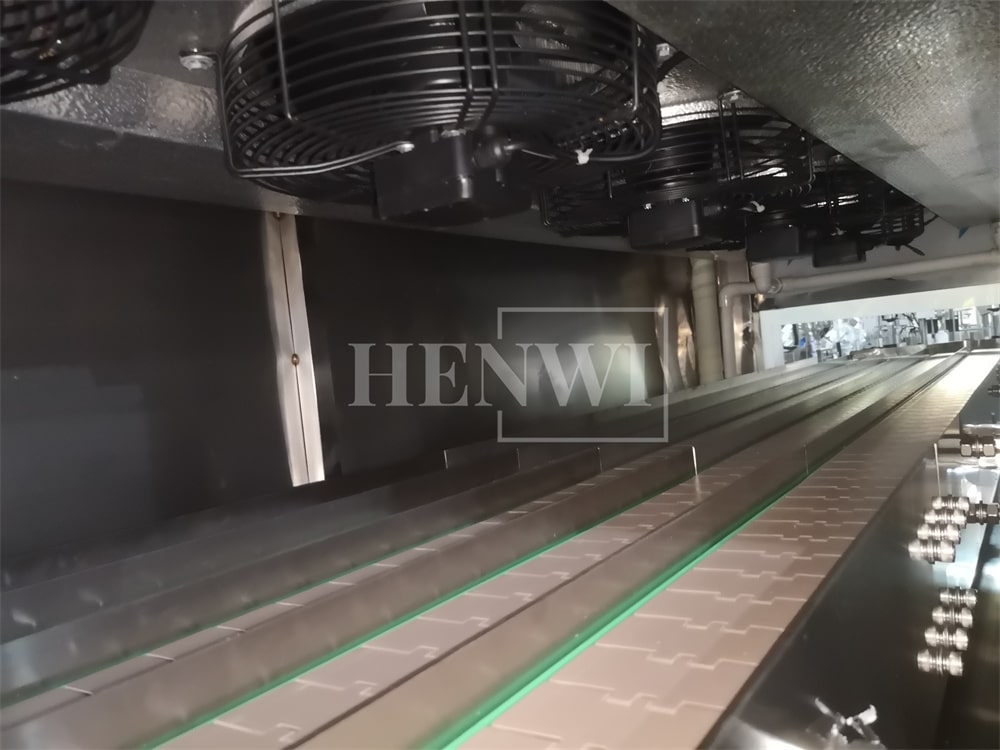 Henwi HWKH-Multi Lane Охлаждающий туннель Охлаждающий туннель Конвейер Косметика Бальзам для губ Помада Дезодорант Свеча Воск Парфюмерная паста Замораживание Охлаждение Охлаждающая машина