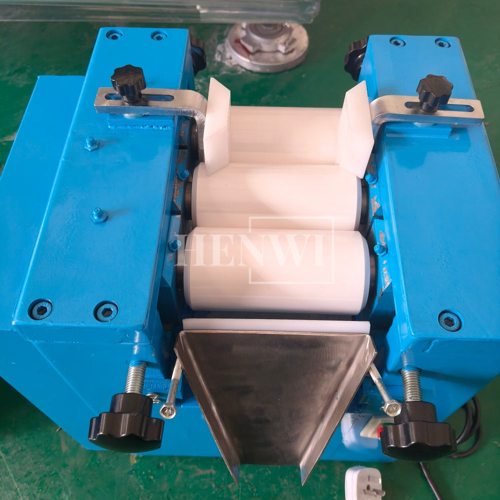 Henwi HWKH-S65 Model Three Roll Mill Lipstick Raw Material Lipgloss Powder Grinding Crushing Machine Eye Shadow Makeup Powder Pulverizer