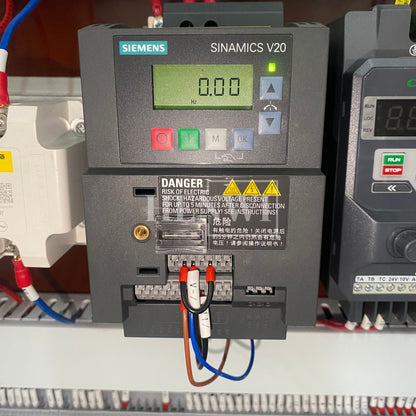 Máquina automática de llenado y sellado de tubos de plástico blando Henwi HWTM-HS Máquina de llenado y sellado de tubos PET y sellador térmico