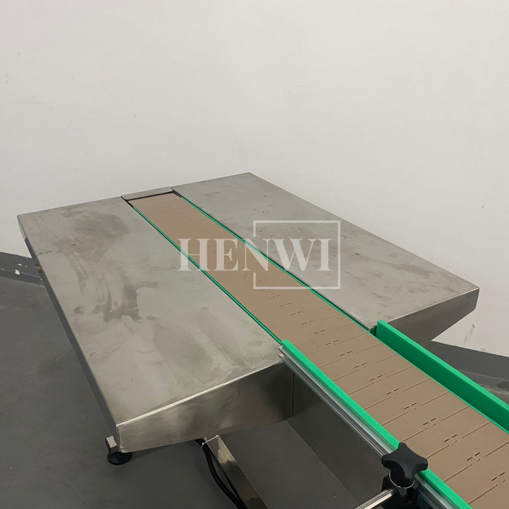 Henwi HWAM-3 Meters POM Belt Conveyor Collecting Table POM Chain Board Belt With SUS Operating Platform Conveying Equipment