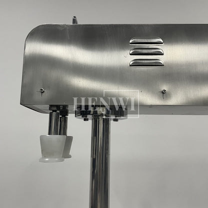 Tanque mezclador de calentamiento y homogeneización de emulsión al vacío con tapa de elevación hidráulica Henwi HWVM-FT-50L