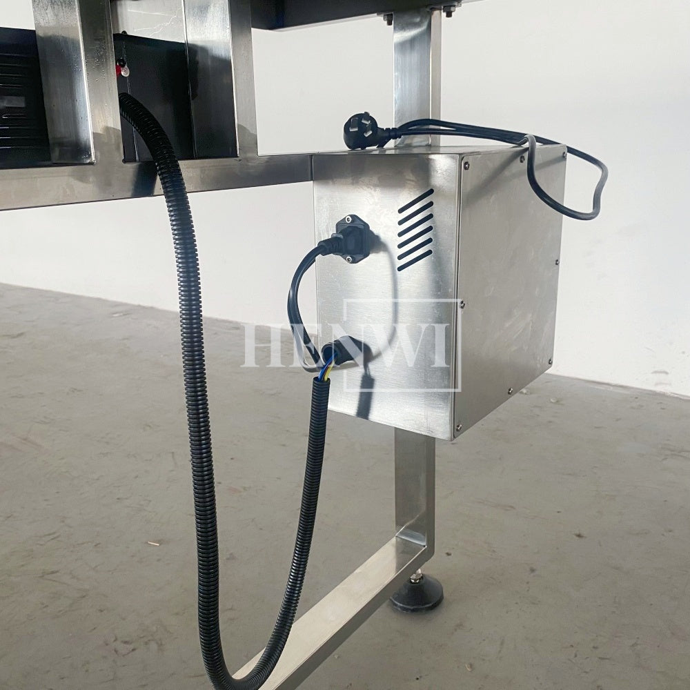 Henwi HWAM-5 Meters PVC Belt Conveyor Collecting Table Conveying Belt Transferring Equipment With SUS Operating Collecting Platform Table