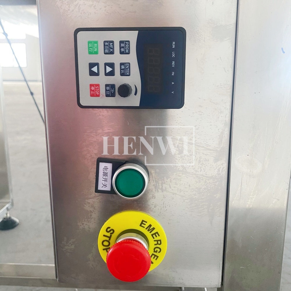 Henwi HWAM-5 Meters PVC Belt Conveyor Collecting Table Conveying Belt Transferring Equipment With SUS Operating Collecting Platform Table