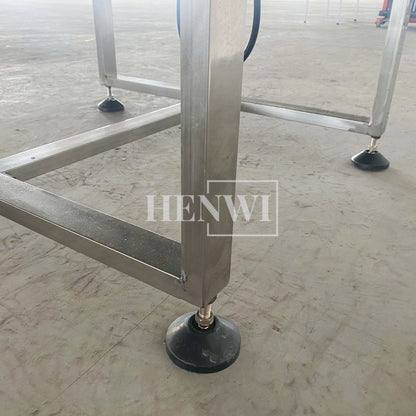 Henwi HWAM-5 Meters PVC Belt Conveyor Collecting Table Conveying Belt Transferring Equipment With SUS Operating Collecting Platform Table