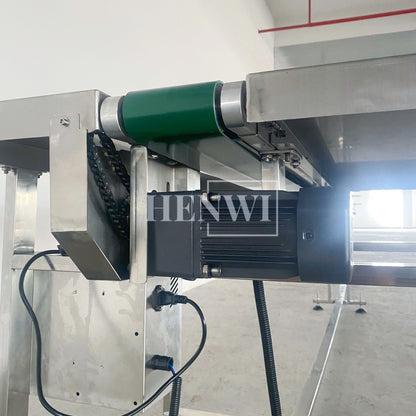 Henwi HWAM-5 Meters PVC Belt Conveyor Collecting Table Conveying Belt Transferring Equipment With SUS Operating Collecting Platform Table