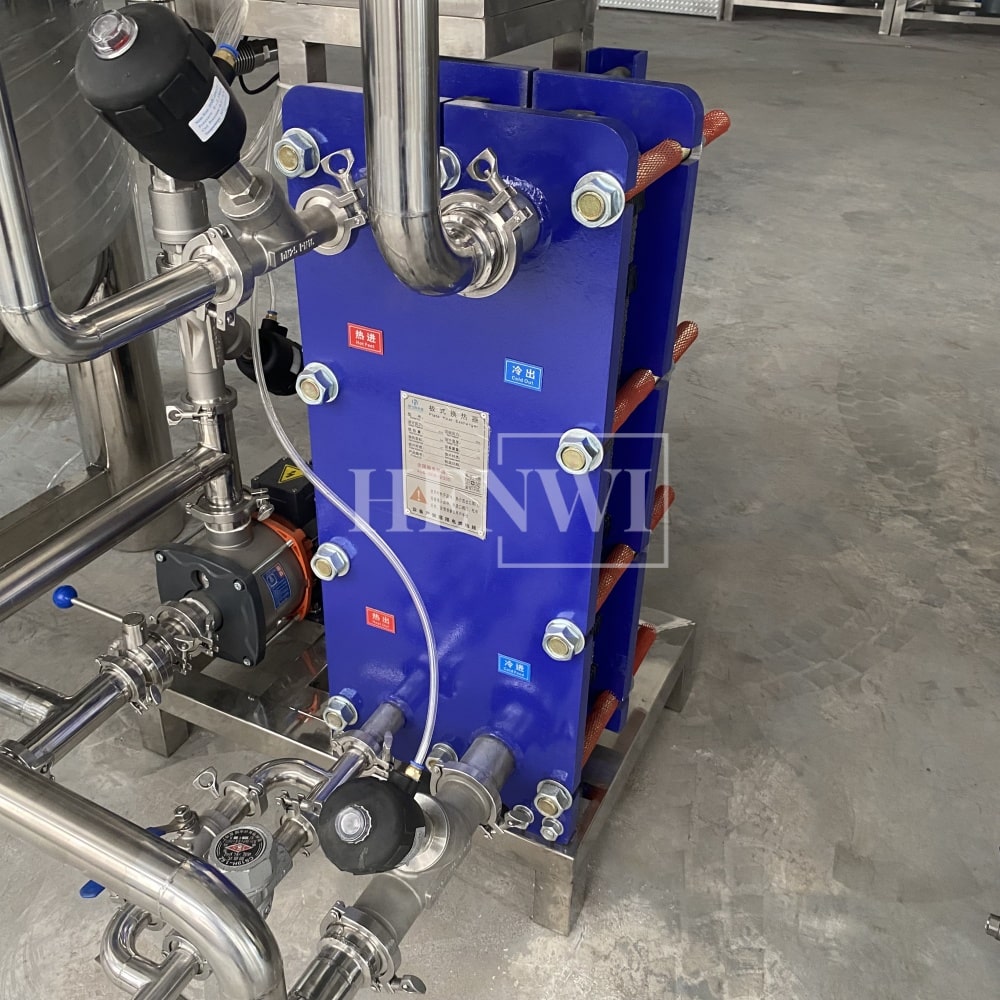 Henwi HWAM-Hot Water Heating Supplying Machine Plate Model Heat Exchanger System With 3000L Water Insulated Storage Tank And Steam Generator