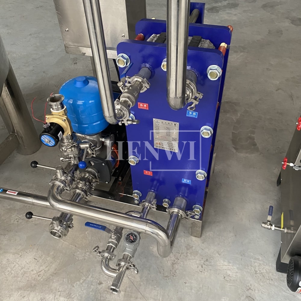 Henwi HWAM-Hot Water Heating Supplying Machine Plate Model Heat Exchanger System With 3000L Water Insulated Storage Tank And Steam Generator