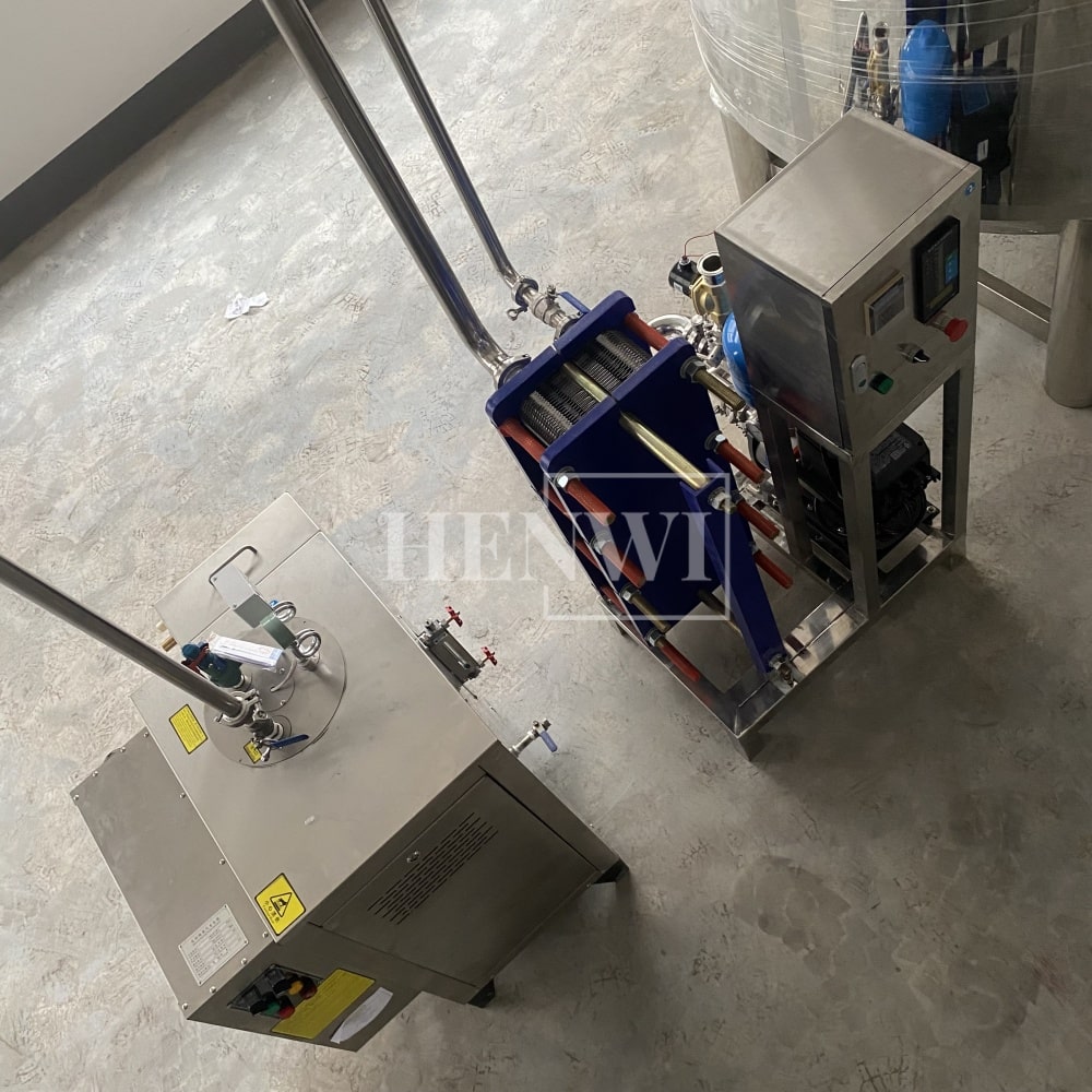 Henwi HWAM-Hot Water Heating Supplying Machine Plate Model Heat Exchanger System With 3000L Water Insulated Storage Tank And Steam Generator