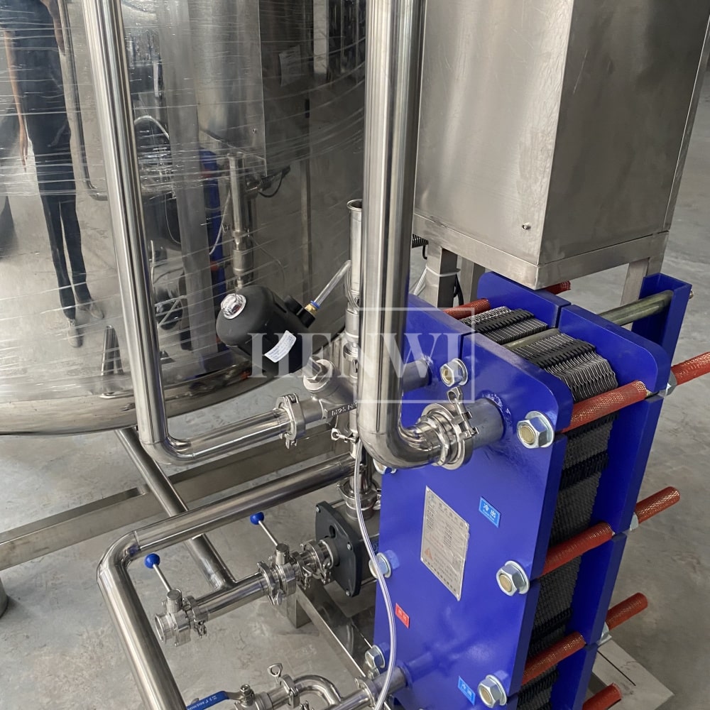 Henwi HWAM-Hot Water Heating Supplying Machine Plate Model Heat Exchanger System With 3000L Water Insulated Storage Tank And Steam Generator