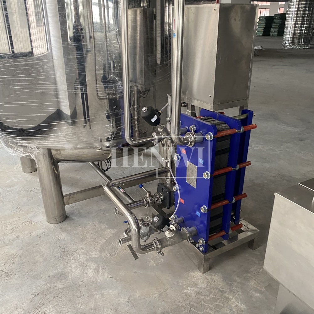 Henwi HWAM-Hot Water Heating Supplying Machine Plate Model Heat Exchanger System With 3000L Water Insulated Storage Tank And Steam Generator