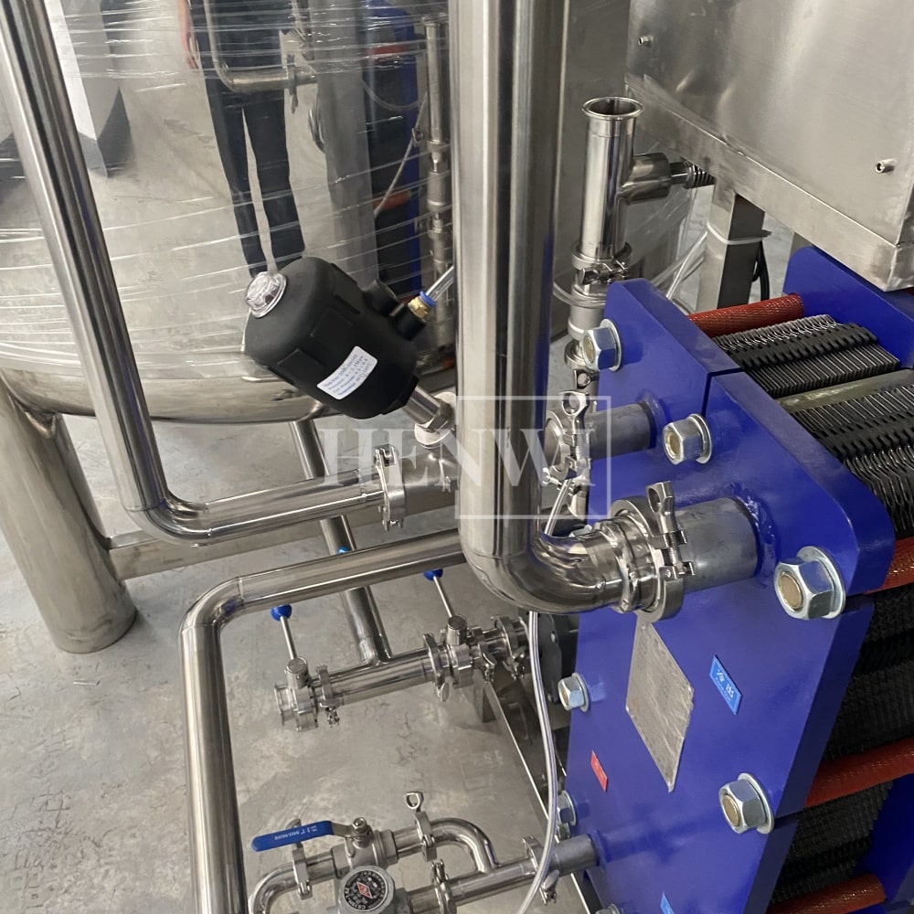 Henwi HWAM-Hot Water Heating Supplying Machine Plate Model Heat Exchanger System With 3000L Water Insulated Storage Tank And Steam Generator