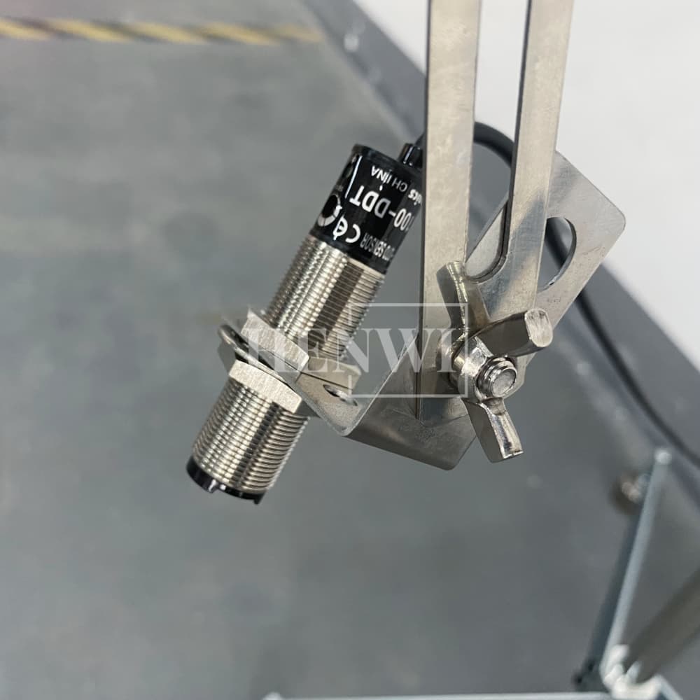 Henwi HWAM-A470 Ink Printing Coding Machine Industrial Nozzle Automatic Inkjet Printer for Eggs Bottle Carton Pouch Date Expiry Digital