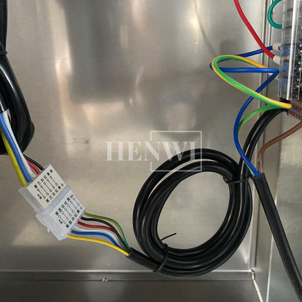 Henwi HWAM-Bottle Feeding / Collecting Table Bottle Unscrambler Bottle Sorting Machine Bottle Arranging Feeder