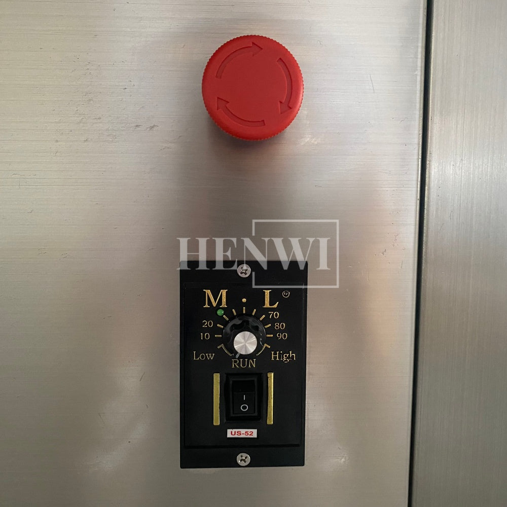 Henwi HWAM-Bottle Feeding / Collecting Table Bottle Unscrambler Bottle Sorting Machine Bottle Arranging Feeder