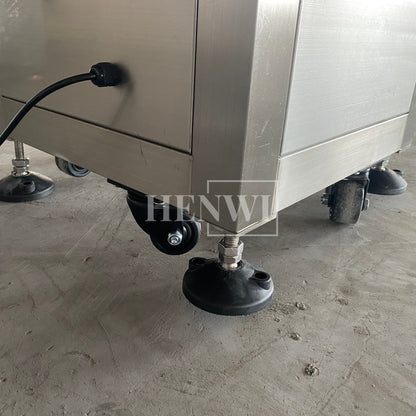 Henwi HWAM-Bottle Feeding / Collecting Table Bottle Unscrambler Bottle Sorting Machine Bottle Arranging Feeder