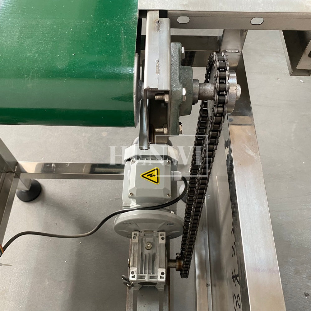 Henwi HWAM-5 Meters PVC Belt Conveyor Operation Table SUS Operating Desk Conveying Equipment