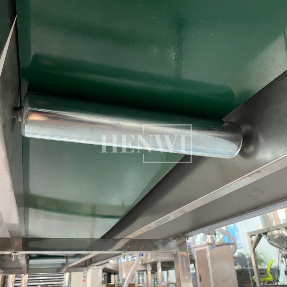 Henwi HWAM-5 Meters PVC Belt Conveyor Operation Table SUS Operating Desk Conveying Equipment
