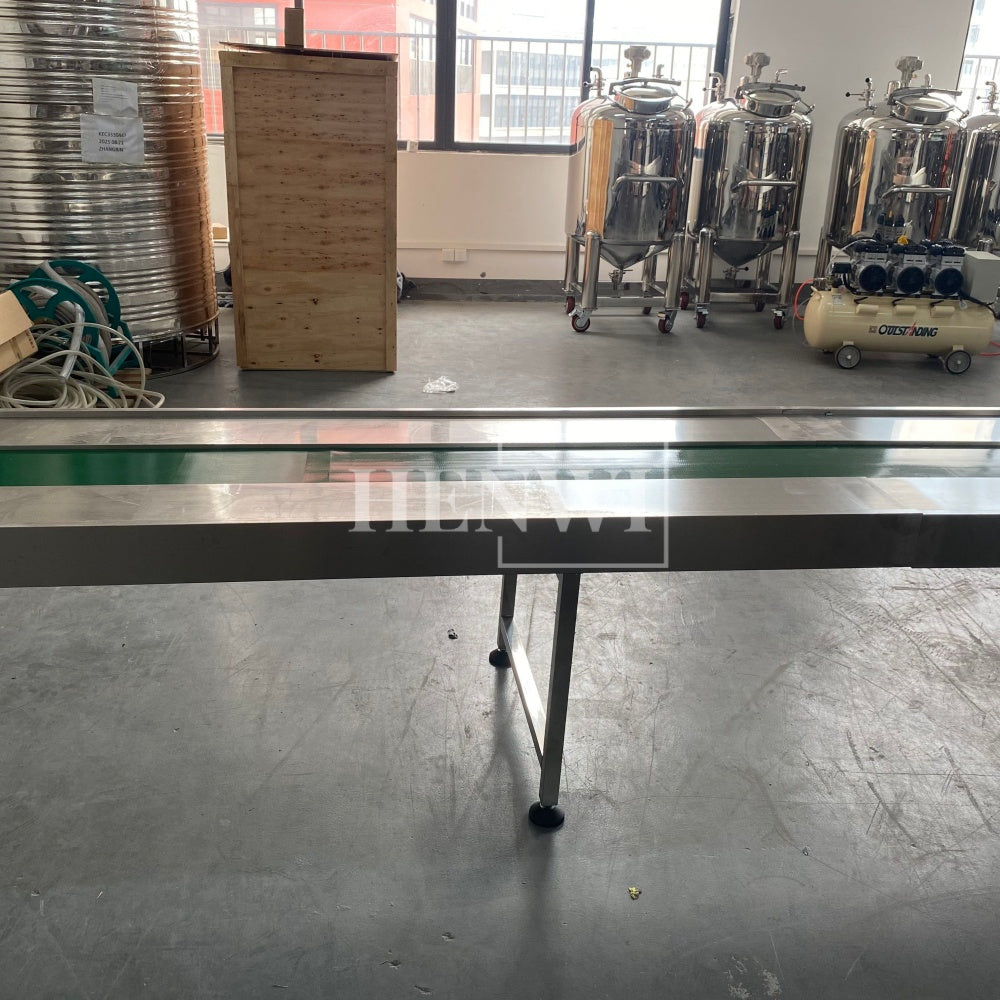 Henwi HWAM-5 Meters PVC Belt Conveyor Operation Table SUS Operating Desk Conveying Equipment