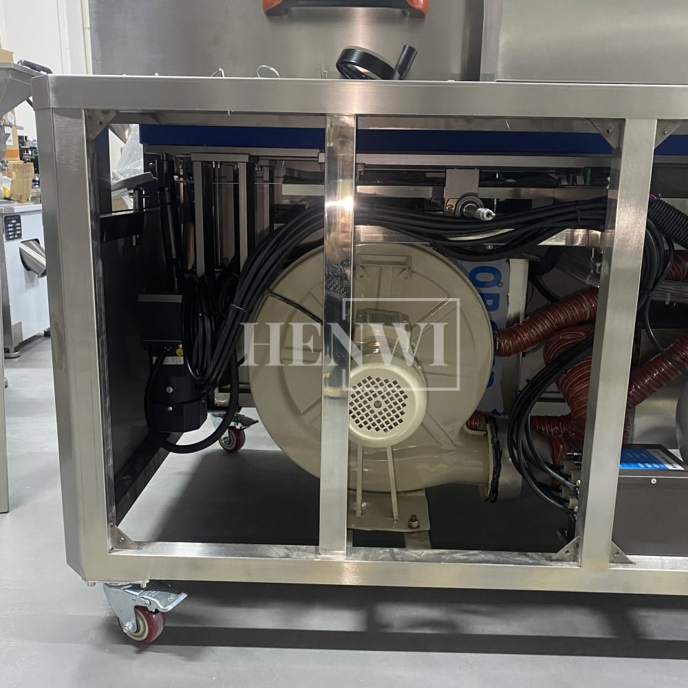 Henwi HWAM-Semi-Auto Linear Clamping Model Air Type Bottle Rinser Washer Ionized Air Glass Jar Bottle Cleaning Machine Dust Remover Bottle Cleaning Machine