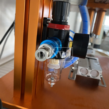 Henwi HWCM-S-W4 Semi-Auto Desktop 4 Wheels Capper Bottle Screwing Capping Sealing Machine Cover Manual Sealer Machine