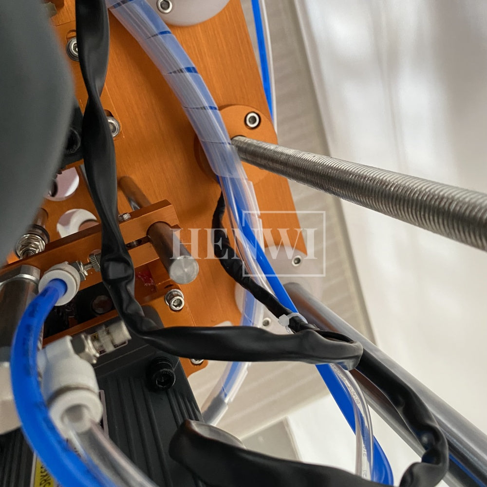 Henwi HWCM-S-W4 Semi-Auto Desktop 4 Wheels Capper Bottle Screwing Capping Sealing Machine Cover Manual Sealer Machine