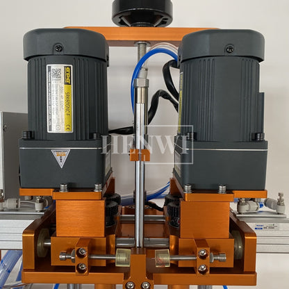 Henwi HWCM-S-W4 Semi-Auto Desktop 4 Wheels Capper Bottle Screwing Capping Sealing Machine Cover Manual Sealer Machine