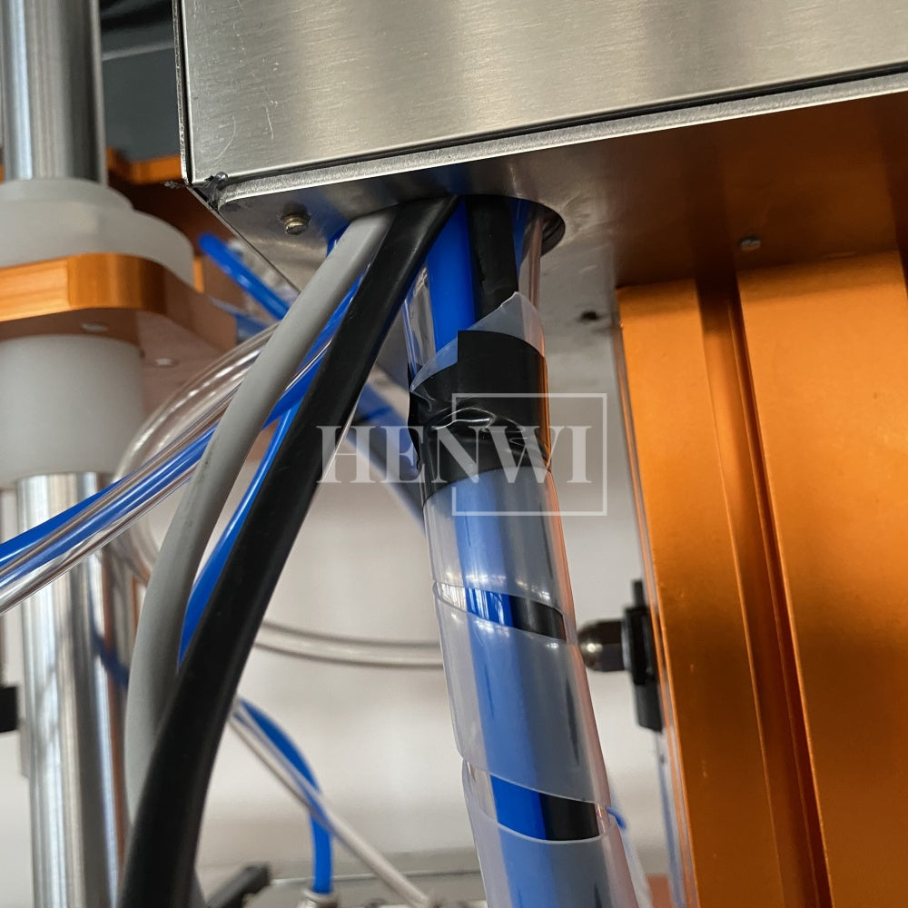 Henwi HWCM-S-W4 Semi-Auto Desktop 4 Wheels Capper Bottle Screwing Capping Sealing Machine Cover Manual Sealer Machine