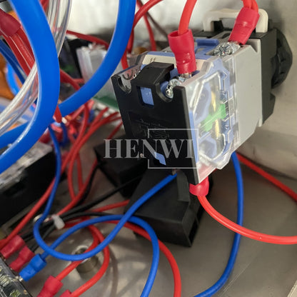 Henwi HWCM-S-W4 Semi-Auto Desktop 4 Wheels Capper Bottle Screwing Capping Sealing Machine Cover Manual Sealer Machine