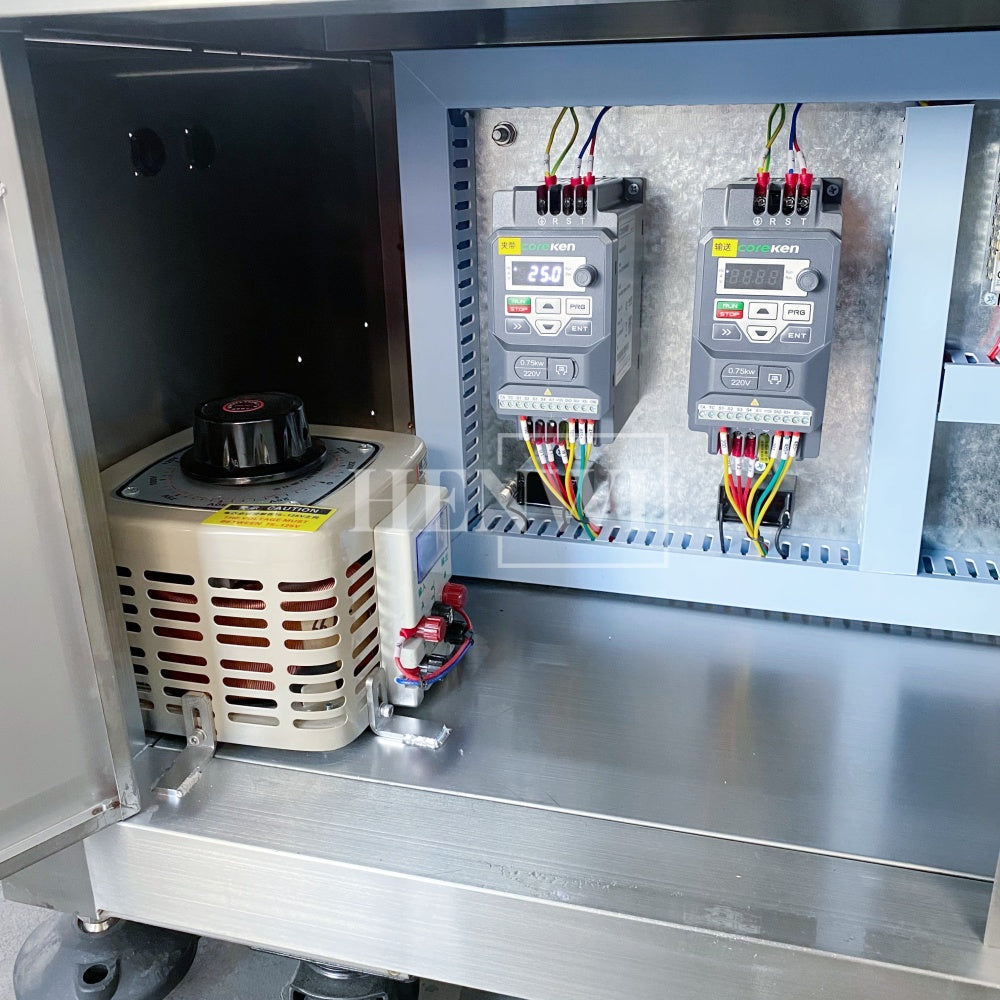 Henwi HWCM-W4 Automatic 1 Station 4 Wheels Capper Bottle Screwing Capping Sealing Machine Cover Sealer