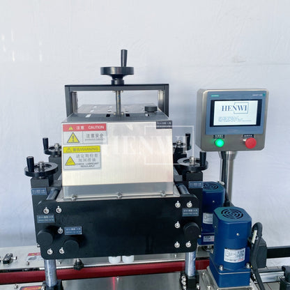 Henwi HWCM-W4 Automatic 1 Station 4 Wheels Capper Bottle Screwing Capping Sealing Machine Cover Sealer