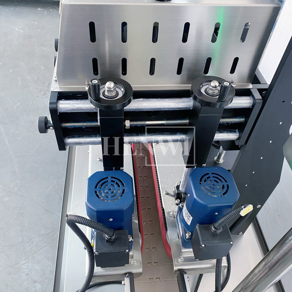 Henwi HWCM-W4 Automatic 1 Station 4 Wheels Capper Bottle Screwing Capping Sealing Machine Cover Sealer