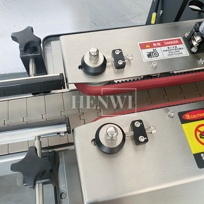 Henwi HWCM-W4 Automatic 1 Station 4 Wheels Capper Bottle Screwing Capping Sealing Machine Cover Sealer