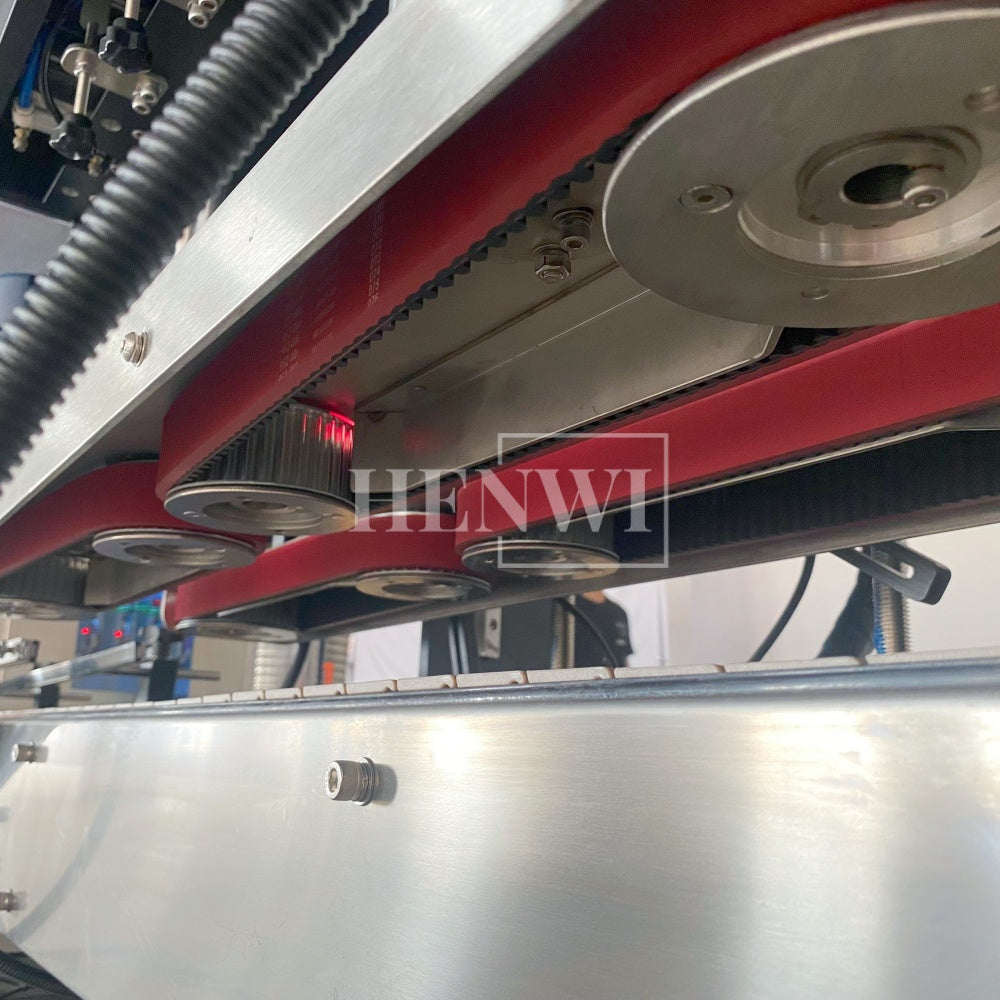Henwi HWCM-W4x2 Automatic 2 Stations 4 Wheels Capper Bottle Screwing Capping Sealing Machine Cover Sealer
