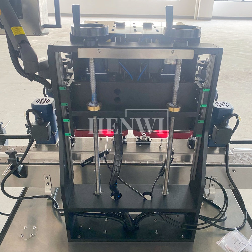 Henwi HWCM-W4x2 Automatic 2 Stations 4 Wheels Capper Bottle Screwing Capping Sealing Machine Cover Sealer