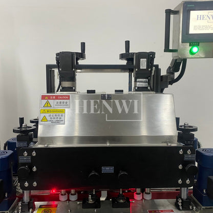 Henwi HWCM-W4x2 Automatic 2 Stations 4 Wheels Capper Bottle Screwing Capping Sealing Machine Cover Sealer with Automatic Cap Lifting Elevator Feeding Machine
