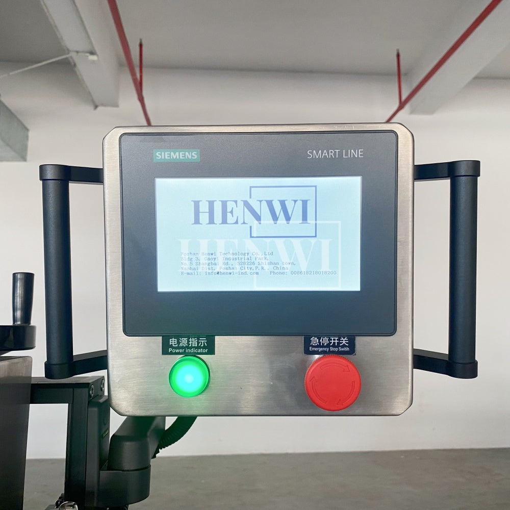 Henwi HWCM-W4x2 Automatic 2 Stations 4 Wheels Capper Bottle Screwing Capping Sealing Machine Cover Sealer