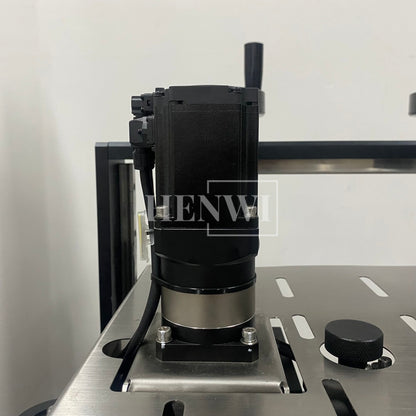 Henwi HWCM-W4x2 Automatic 2 Stations 4 Wheels Capper Bottle Screwing Capping Sealing Machine Cover Sealer with Automatic Cap Lifting Elevator Feeding Machine