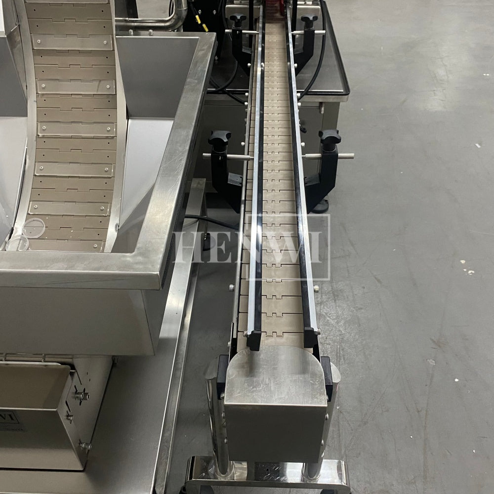 Henwi HWCM-W4x2 Automatic 2 Stations 4 Wheels Capper Bottle Screwing Capping Sealing Machine Cover Sealer with Automatic Cap Lifting Elevator Feeding Machine