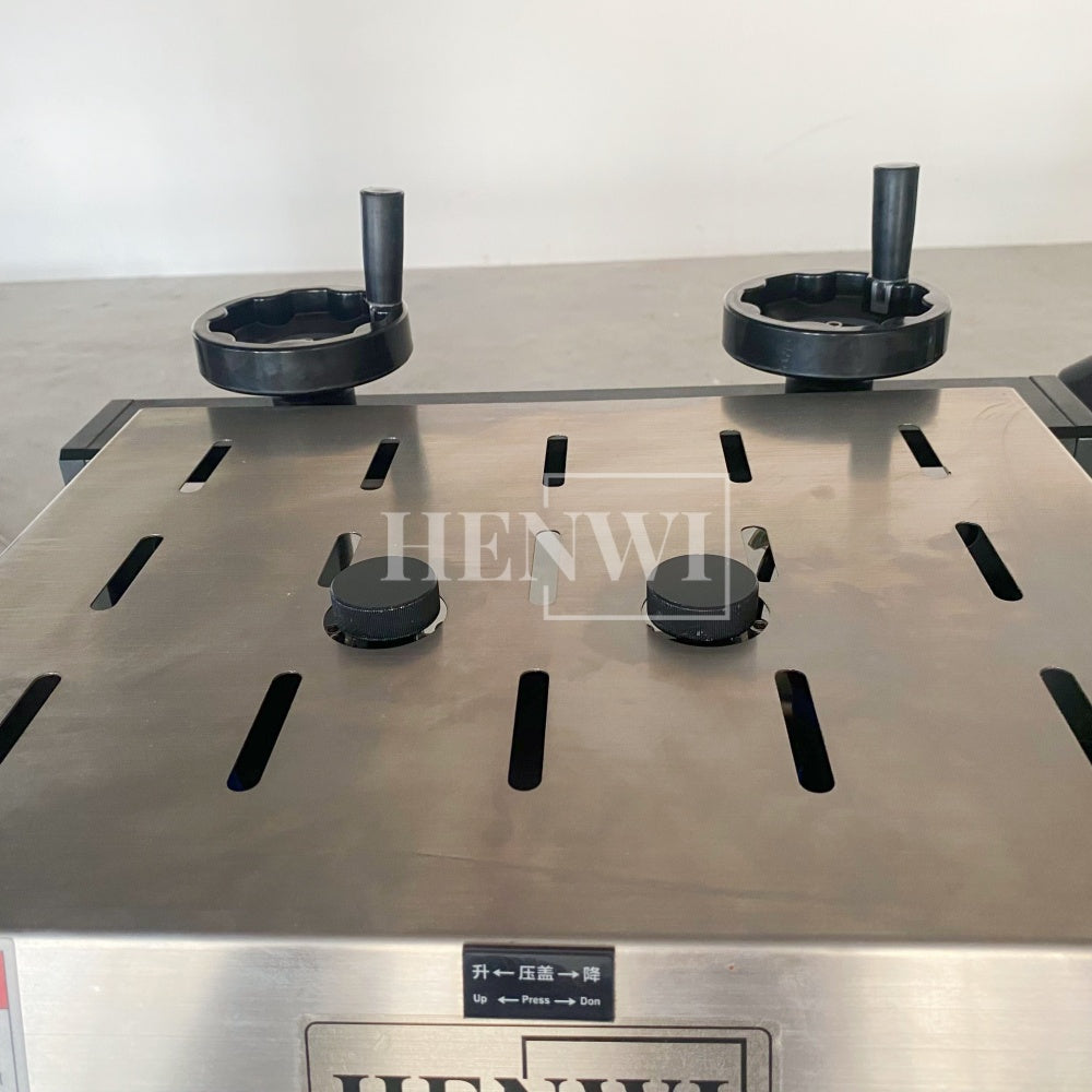 Henwi HWCM-W4x2 Automatic 2 Stations 4 Wheels Capper Bottle Screwing Capping Sealing Machine Cover Sealer