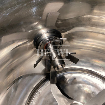 Henwi HWCZ-Powder Homogenizing Mixer Tank Ressuring Oil Spraying Powder Hitting Homogenizing Mixing Equipment Three Shaft Side-Beating Mixing Machine Tank