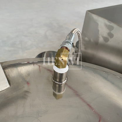 Henwi HWCZ-Powder Homogenizing Mixer Tank Ressuring Oil Spraying Powder Hitting Homogenizing Mixing Equipment Three Shaft Side-Beating Mixing Machine Tank