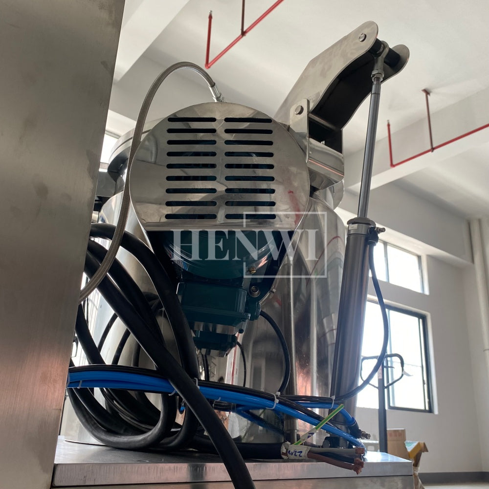 Henwi HWCZ-Powder Homogenizing Mixer Tank Ressuring Oil Spraying Powder Hitting Homogenizing Mixing Equipment Three Shaft Side-Beating Mixing Machine Tank