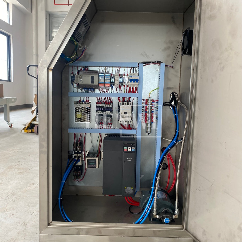 Henwi HWCZ-Powder Homogenizing Mixer Tank Ressuring Oil Spraying Powder Hitting Homogenizing Mixing Equipment Three Shaft Side-Beating Mixing Machine Tank