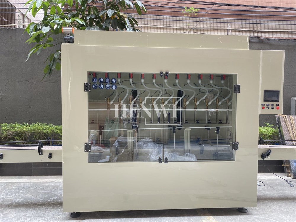 Henwi HWFF-4-32 Nozzles Anti Corrosive Automatic Filler Rust Disinfectant Remover Kitchen Toilet Cleaner Bleach Liquid Alkaline Filling Machine