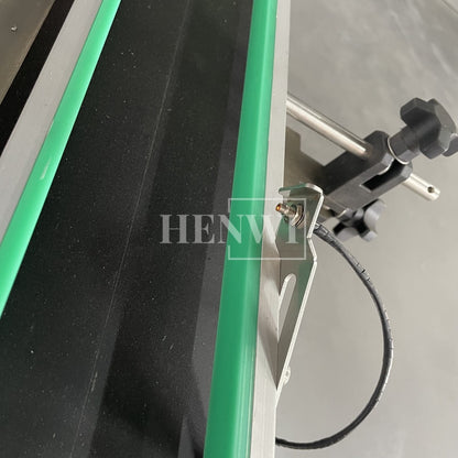 Henwi HWFM-G-1 One Nozzle Gear Pump Model Automatic Liquid Bottling Filling Packing Machine 1 Head Bottle Filler