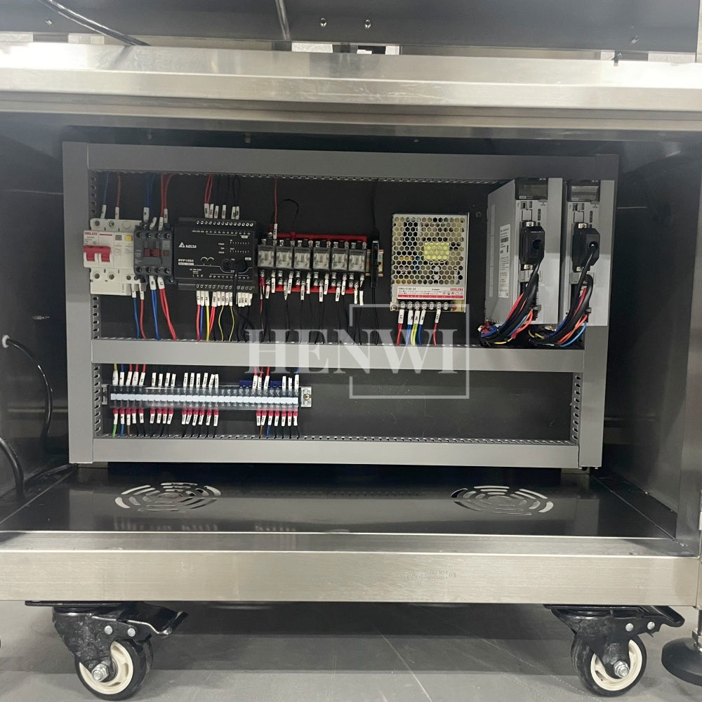 Henwi HWFCL-Automatic 1  Nozzle Gear Pump Liquid Filling Machine with 4 Wheels 1 Station Capping Machine with 2 Sides Square Bottle & Round Bottle Labeling Machine