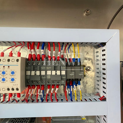 Henwi HWFM-P-8 Eight Nozzles Automatic Liquid Bottling Filling Packing Machine 8 Heads Bottle Filler