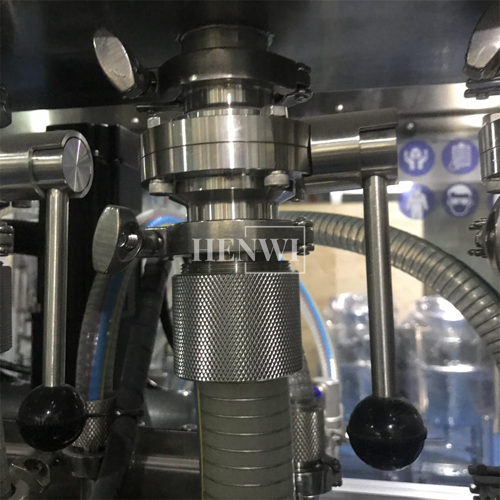 Henwi HWFM-P-8 Eight Nozzles Automatic Liquid Bottling Filling Packing Machine 8 Heads Bottle Filler