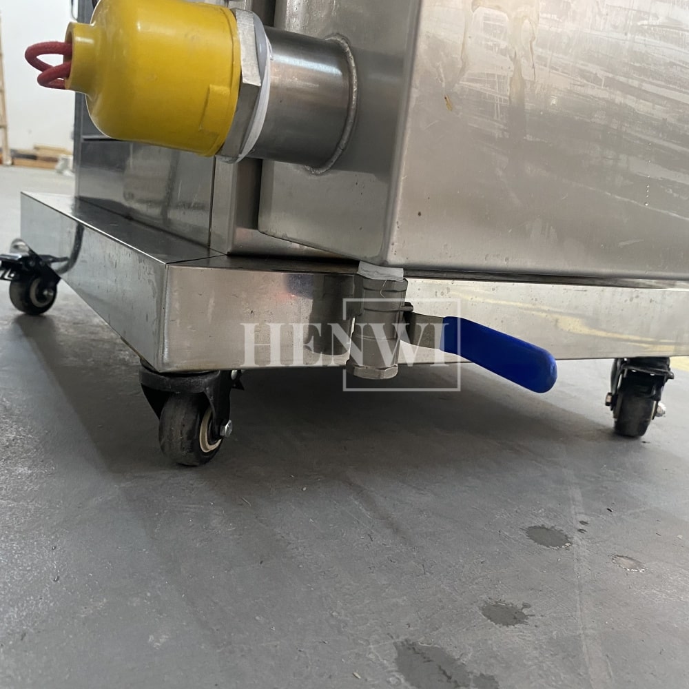 Henwi HWFM-S-CTF 1 Nozzle Semi-Auto Constant Temperature Liquid Mixing Heating Bottling Filling Machine One Head Bottle Filler With Mixer Heater